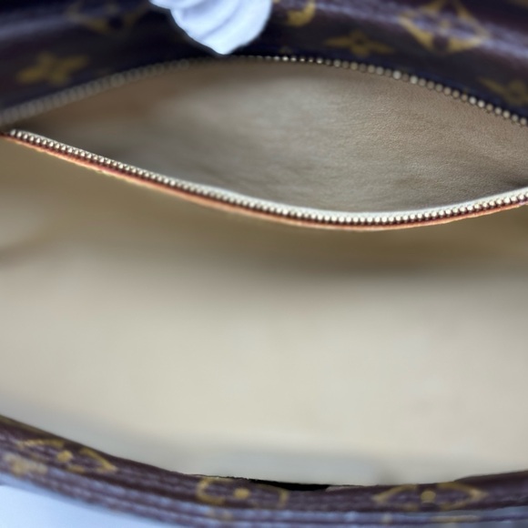 💯Authentic LOUIS VUITTON Luco Monogram Tote - Picture 10 of 12